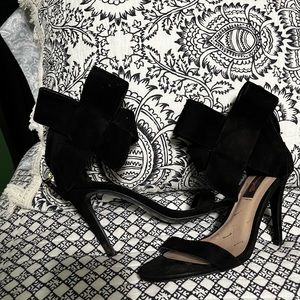 Betsey Johnson Bow Heels